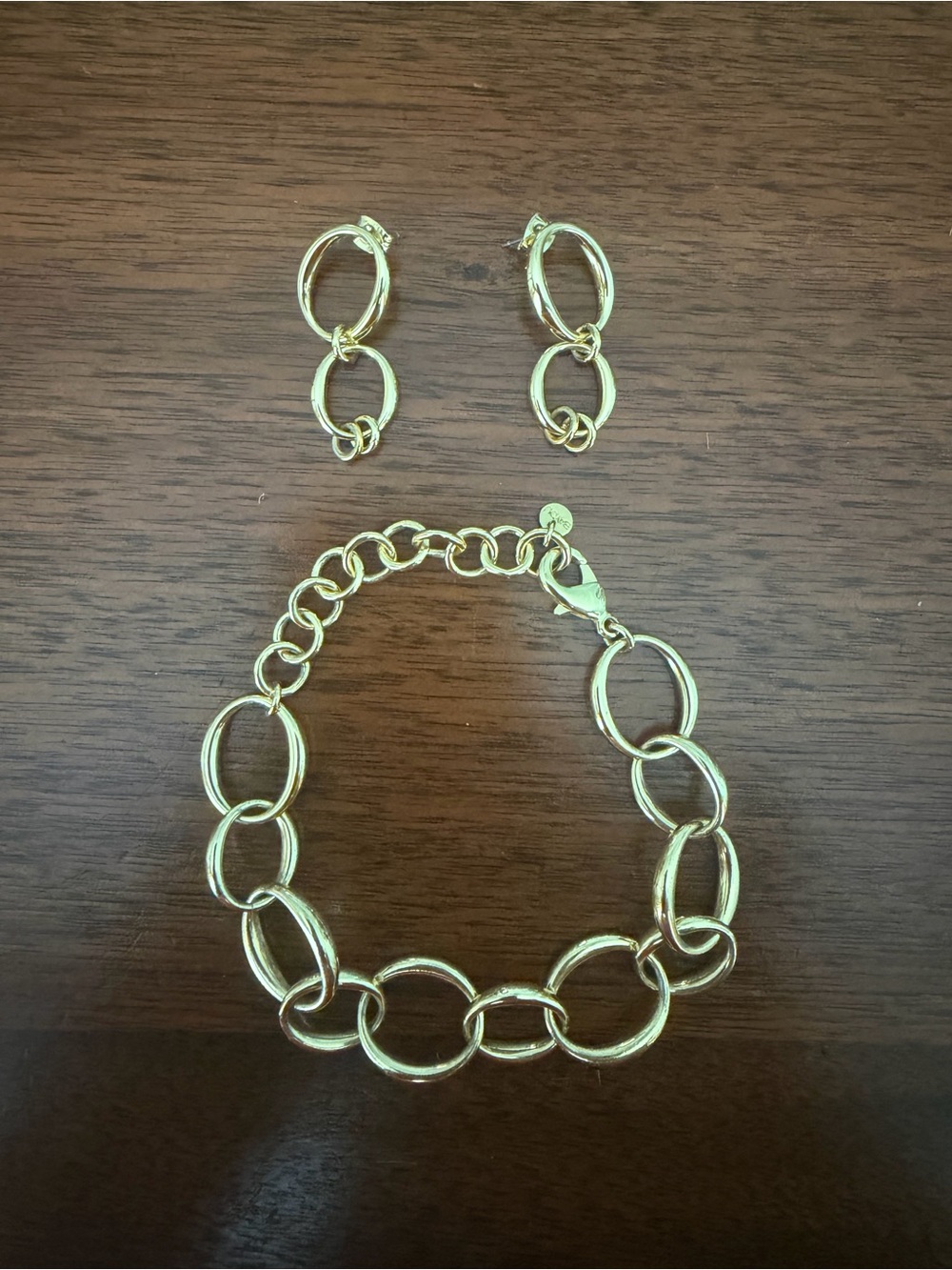 Bayou with Love Gold Linked Circle Bracelet and Earring Set - Shiny Gold Finish